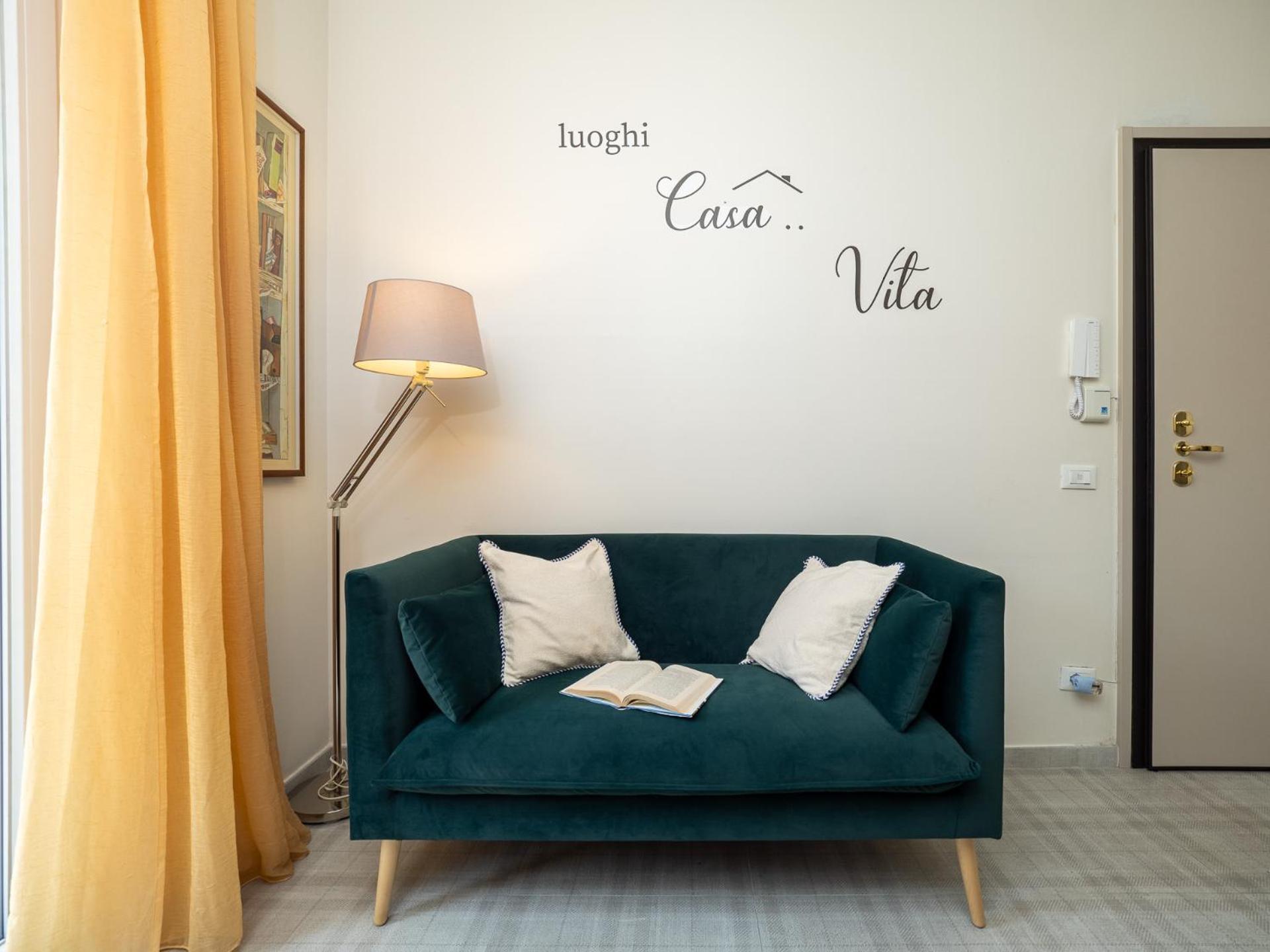 Stylish Flat With Balcony - 15 Min To Duomo Lejlighed Milano Eksteriør billede